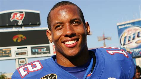 chris leak sexual assault|Sexual assault case dropped against former。